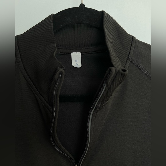 Lululemon quarter-zip - Picture 4 of 5